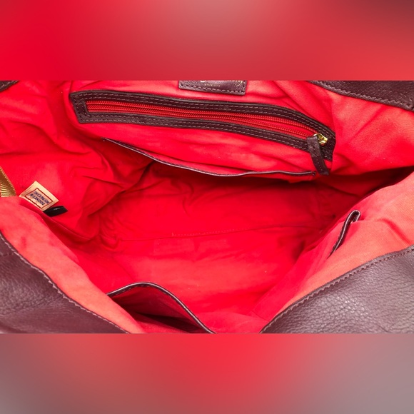Dooney & Bourke Belvedere Logo Lock Tote Burgundy Pebbled Leather Maroon Red - Picture 12 of 16